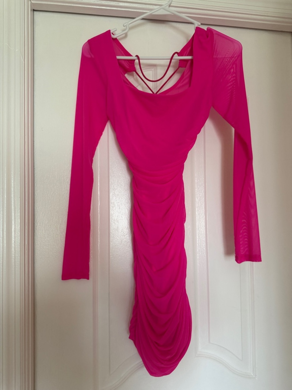 Fuchsia Long-Sleeve Ruched Bodycon Dress
